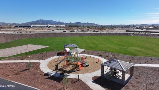 New construction Single-Family house 17586 W Victory St, Goodyear, AZ 85338 Trillium Plan 4585- photo 23 23