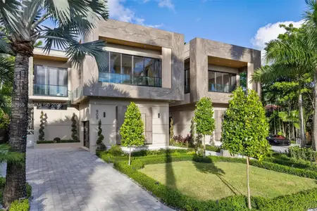New construction Single-Family house 905 Belle Meade Island Dr, Miami, FL 33138 - image