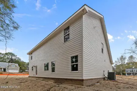 New construction Single-Family house 220 Telluride Ct, Aberdeen, NC 28315 - image