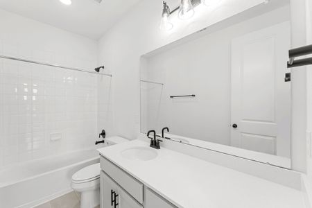 New construction Single-Family house 2021 Blue Mar Dr, Brookshire, TX 77041 plan Blake - image 9