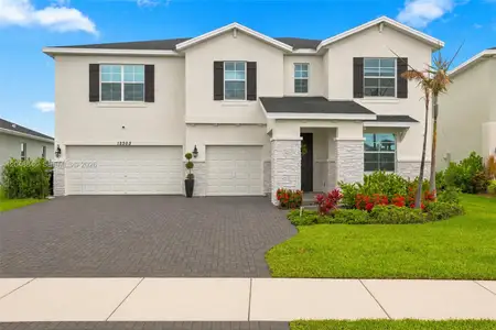 New construction Single-Family house 12303 Sw Roma Cir, Port Saint Lucie, FL 34987 plan Wyoming - image