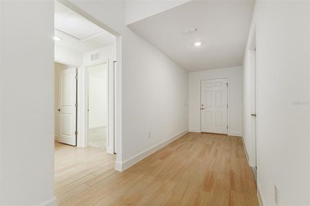 New construction Single-Family house 3038 Thornhill Rd, Winter Haven, FL 33880 - image 9