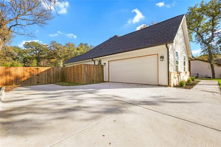 New construction Single-Family house 2005 N Edgewood Ter, Fort Worth, TX 76103 - image