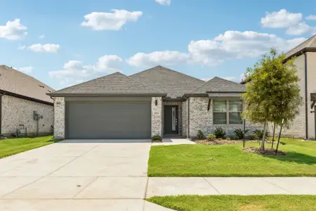 New construction Single-Family house 2114 Rowan Dr, Gunter, TX 75058 plan Heisman - image