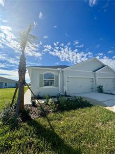 New construction Single-Family house 3435 Shady Sunrise Loop, Plant City, FL 33565 - photo 0