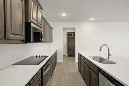 New construction Single-Family house 316 Reliance Rd, Godley, TX 76044 plan Radcliffe - image 7