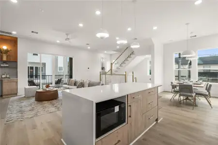 New construction Single-Family house 603 Skyland Terrace Wy, Houston, TX 77009 - image 15