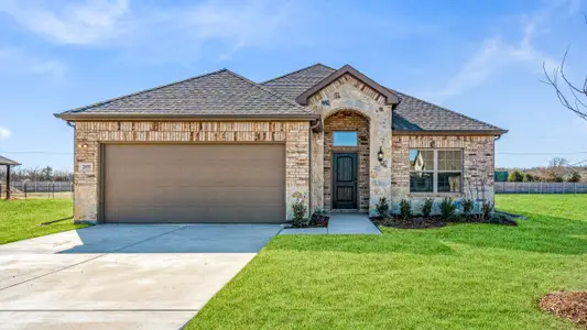 New construction Single-Family house 2759 Mallard Dr, Greenville, TX 75402 plan Cypress III - image