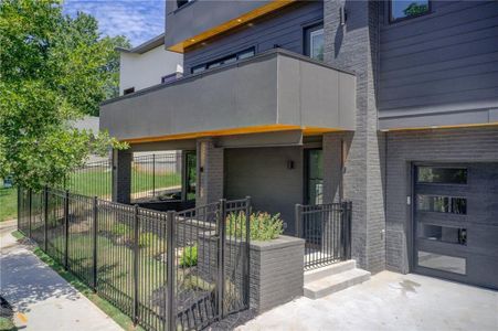 New construction Townhouse house Moreland Avenue NE, Atlanta, GA 30307 - photo 1 1