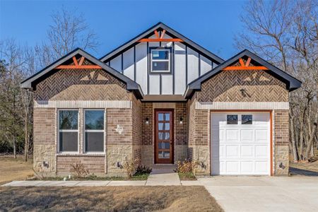 New construction Single-Family house 1208 Rosemary St, Greenville, TX 75401 - image