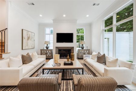 New construction Single-Family house 16 Wentworth Square Ave, Houston, TX 77027 null- photo 0