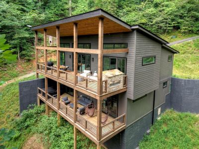 New construction Single-Family house 271 Toccoa Preserve Ct, Blue Ridge, GA 30513 - image