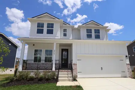 New construction Single-Family house 2961 Sharpstone Dr, Columbia, TN 38401 plan Harrison - image