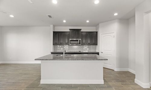 New construction Duplex house 525 Sandiford Ct, Mansfield, TX 76063 plan Granbury - image 5