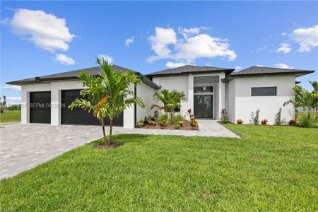 New construction Single-Family house 2422 Nelson Rd N, Cape Coral, FL 33993 - image
