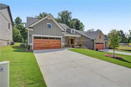New construction Single-Family house 104 Everwood Ct, Dallas, GA 30132 - image