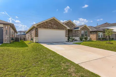 New construction Single-Family house 30130 Ousel Falls Ln, Katy, TX 77494 - image