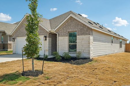 New construction Single-Family house 11104 Prairie Lndg, Converse, TX 78109 plan Maldives - image