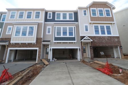 New construction Townhouse house 2723 Hunter Woods Dr, Apex, NC 27502 Buckingham- photo 0 0