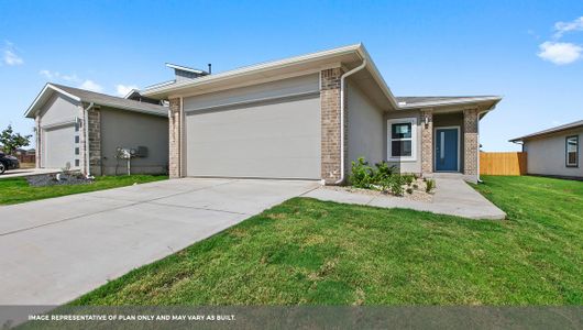 New construction Single-Family house 8519 Honest Cattleman Rd, Mustang Ridge, TX 78610 plan The Yosemite II - image