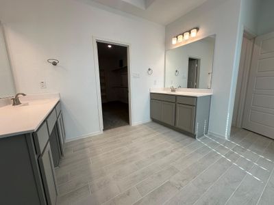 New construction Single-Family house 2502 Caspian Creek Ln, Iowa Colony, TX 77583 - image 20