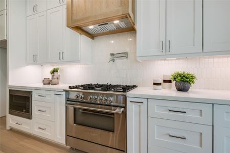 New construction Single-Family house 902 E 25Th St, Houston, TX 77009 - image 16