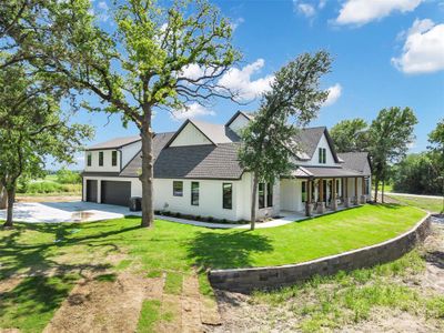 New construction Single-Family house 9001 Emma Ct, Granbury, TX 76049 - image