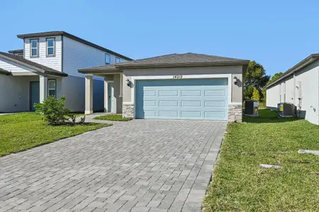 New construction Single-Family house 14410 Sw New Dawn Rd, Indiantown, FL 34956 plan Canyon - image