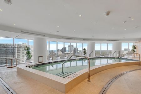 New construction Condo house 300 Biscayne Blvd Way, Unit 3707, Miami, FL 33131 null- photo 52 52