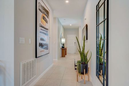 Foyer at The Juniper at Green Leaf