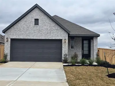 New construction Single-Family house 1510 Gentle Wind Ct, Angleton, TX 77515 plan Linfield - image