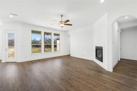 New construction Single-Family house 450 County Rd 4598, Boyd, TX 76023 null- photo 2 2