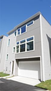 New construction Single-Family house 4015 Ward St, Houston, TX 77021 - image