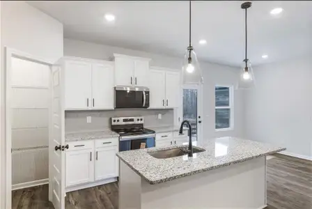 New construction Townhouse house 331 Yukon Dr, Unit 63, Conyers, GA 30094 - image 5