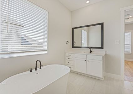 New construction Single-Family house 355 Lawrence Dr, Castroville, TX 78009 plan Princeton - image 9