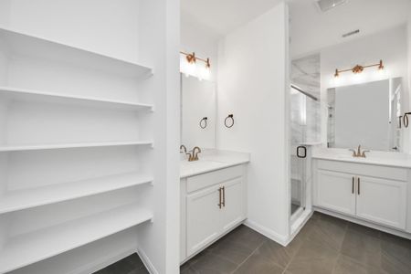 New construction Single-Family house 7327 Blue Gentiana Ln, Katy, TX 77493 plan Kendall - image 5