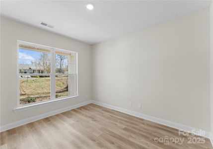 New construction Single-Family house 3110 Westerwood Dr, Charlotte, NC 28214 Magnolia- photo 5 5