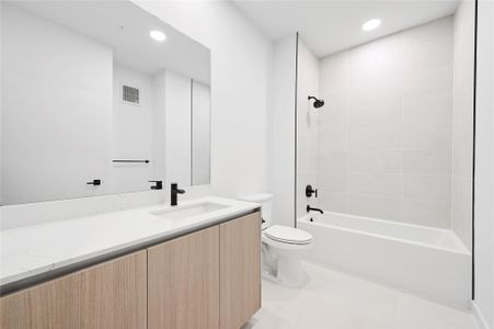 New construction Condo house 2209 S 1st St, Unit 309, Austin, TX 78704 plan B1 - image 9