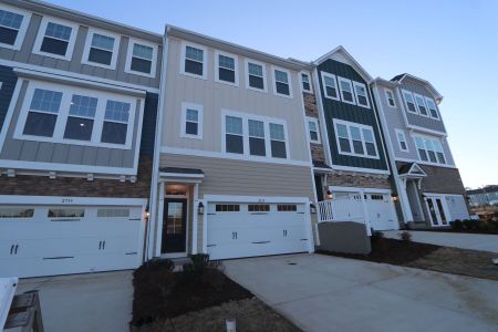 New construction Townhouse house 2735 Hunter Woods Dr, Apex, NC 27502 Hyde Park - Front Entry Townhomes- photo 61 61