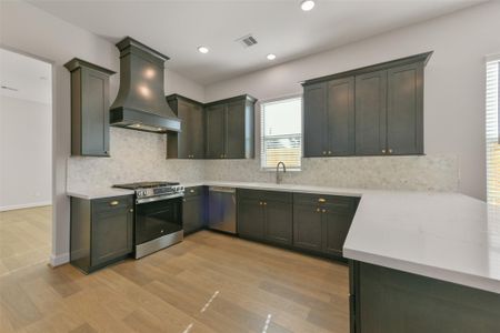 New construction Single-Family house 2515 S Houston Ave, Pearland, TX 77581 - image 5