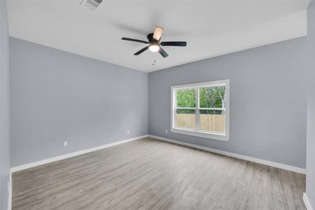 New construction Single-Family house 409 Dallas St, Rice, TX 75155 - image 16