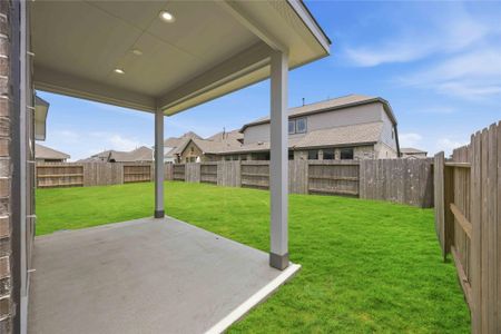 New construction Single-Family house 2827 Obsidian Dr, Rosharon, TX 77583 plan Pinehurst - image 4