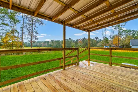 New construction Single-Family house 753 Sunny Dr, Livingston, TX 77351 - image