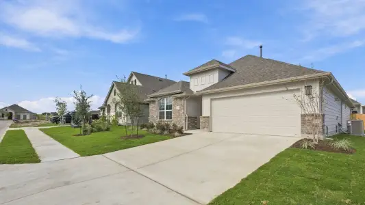 New construction Single-Family house 20412 Cassidy Ln, Manor, TX 78653 plan Driskill - image