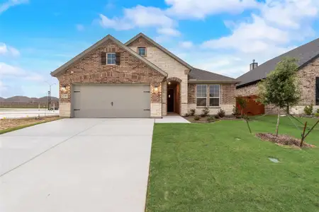 New construction Single-Family house 2105 Kelva Dr, Haslet, TX 76052 plan Cascade II - image