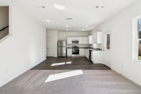 New construction Single-Family house 200 Mayflower Ave, Princeton, TX 75407 plan Endeavor - image 13