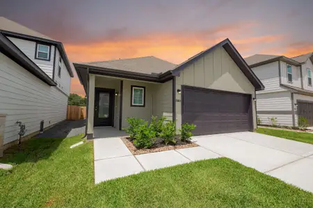 New construction Single-Family house 15611 Buffalo Meadow Ct, Houston, TX 77090 plan The Wildflower - image