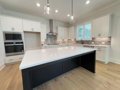 New construction Single-Family house 4615 Greyson Manor Dr, Cumming, GA 30041 plan Belville - image 5