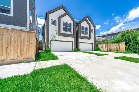 New construction Single-Family house 3036 Mcgowen St, Houston, TX 77004 - image