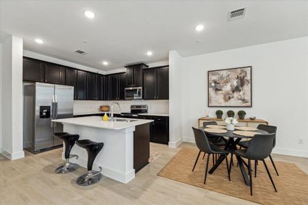 Island kitchen, pretty white quartz counter tops